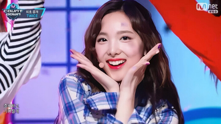 TWICE จะช่วยทุกคนที่ผิดหวังในชีวิต ถ้าคุณไม่ชอบกระต่ายตอนนี้ แสดงว่าคุณยังเหนื่อยกับงานไม่พอ