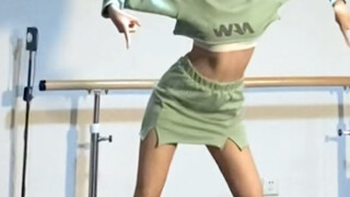 【CZ】นักเรียนมัธยมปลายกลับมาที่ห้องซ้อมไร้หัวของ ASAP ดึกดื่น