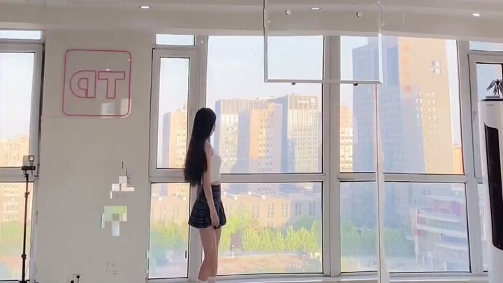 ส่งเสริมพลังงานเชิงบวกและอย่ากระจายความกังวลของร่างกาย ไม่ว่าคุณจะอ้วนหรือผอมก็ตาม