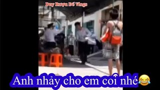 Điệu nhảy huyền thoại😂😂😂