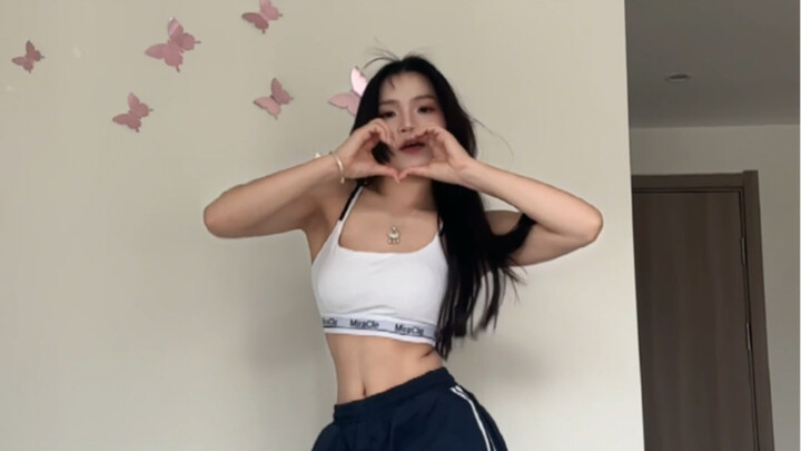 Hôn chị, em phải đi một lát, Tô Phái Thịnh sẽ đến đón chị #downdowndown #柳多恋#kpop