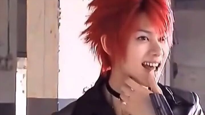 Hee-chul thời trung hai! Đến cả Lee Soo-man cũng phải tránh xa ba mét~ Kim Hee-chul & Seohyun