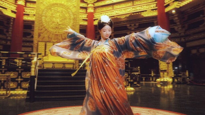 The gates of the palace are opened, and people from all over the world pay homage to the emperor.