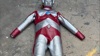 今天cos一个鱼头辣妈爱迪！