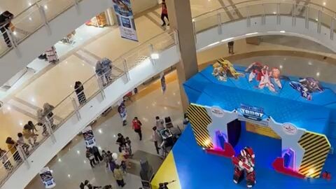 lagi nonton tobot guys