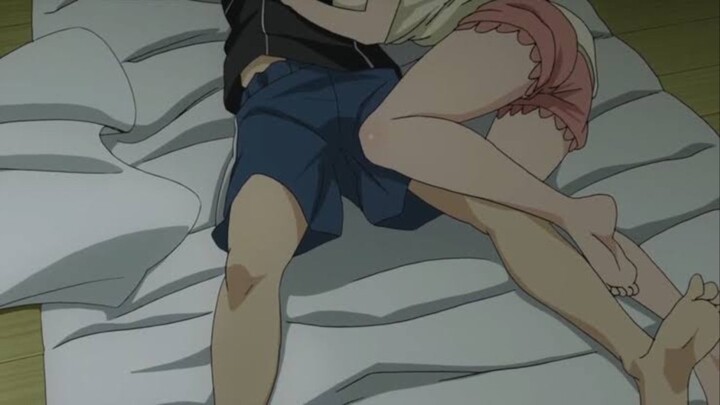 Tidur berdua bareng adek tiri🥵