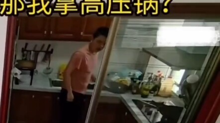 I'm dying of laughter hahaha!