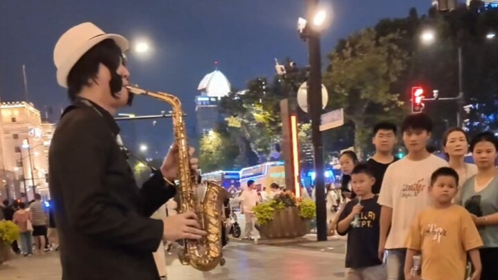 Korps Pembasmi Iblis tidak melihatnya.