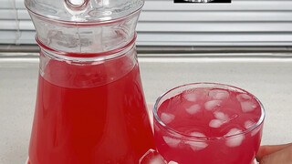 据说这是古代人喝的饮品，它叫“紫苏饮”，当时的地位就像现在的奶茶一样火！