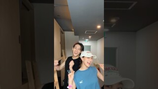 Summer vibes 🌊🏄‍♀️#TWICE #트와이스 #JIHYO #지효 #BamBam #뱀뱀