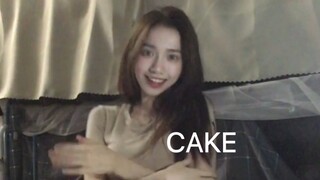 是草莓味的cake～ itzy