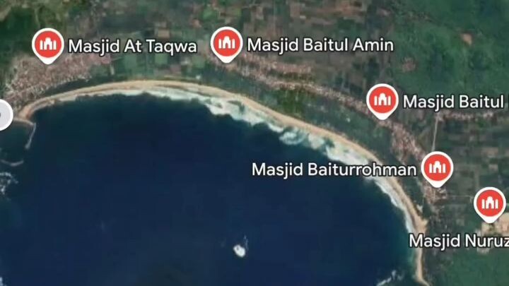 Pulau Merah