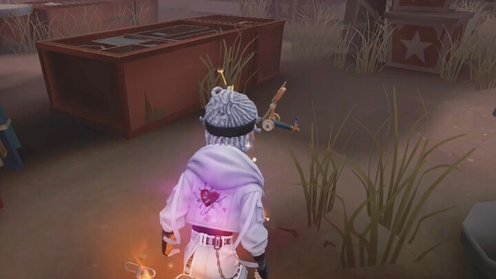 Who else gets it—the sheer relief a hustler feels the moment they spot a handcart right in front of 