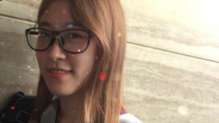少 女 感