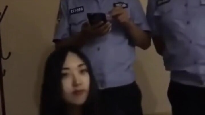 Sir, giving a foot massage isn’t illegal, is it?