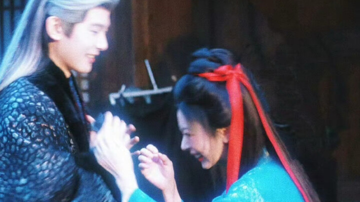 "Crazy, obsessive love! A husband obsessed with keeping his wife! The creepy, white-haired imperial 