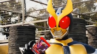 Zi-O VS Decade, a super exciting battle collection