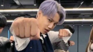 Phòng tập "Rover" của Kim Jong-in đã được tiết lộ!