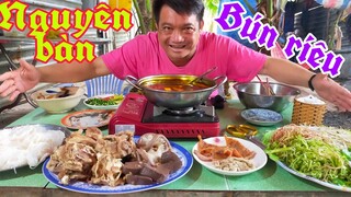 Bún riêu chà bá và cùng ngắm mai phôi siêu rẻ và đẹp, chỉ có 200k lTâm Chè Vĩnh Long