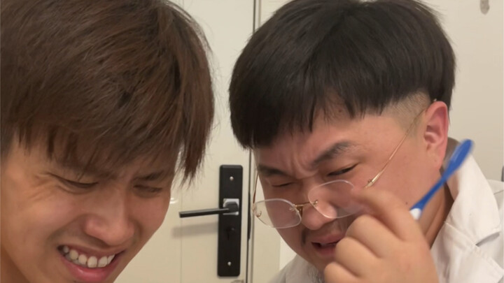 Những tình huống khó xử khi khám sức khỏe cho học sinh