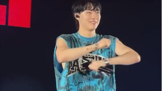 【曹承衍WOODZ】BUSTED青海摇 可爱版本