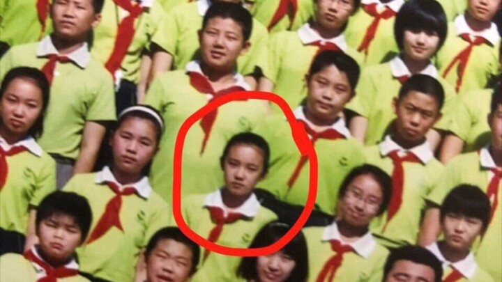 Saat Song Yuqi masih kecil, ada setidaknya tiga foto yang pasti belum pernah kamu lihat!!!