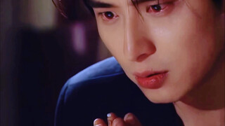 เดิมทีเขาได้รับการขอให้เล่นบทตัวตลกเท่านั้น แต่กลับกลายเป็นเพียงตัวอย่างของตัวร้ายที่เป็นสุภาพบุรุษ