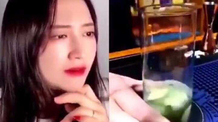 Hành vi khó hiểu của con người 002