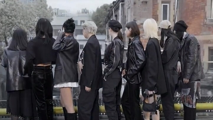 Have a great weekend… average height: 177 cm