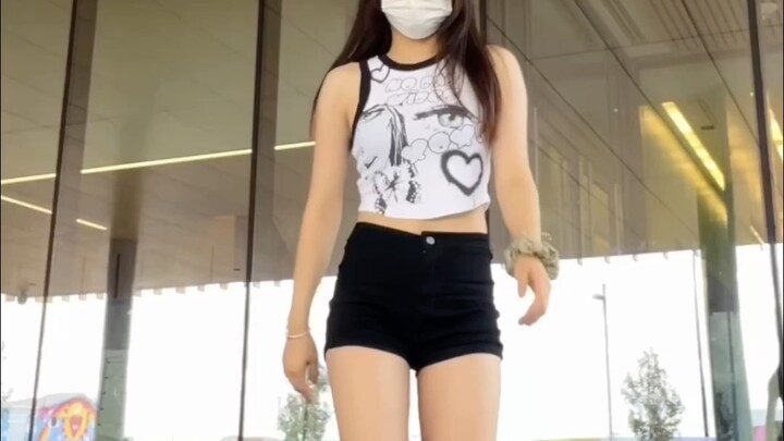 《Pink Venom》BLACKPINK + ห้องซ้อม