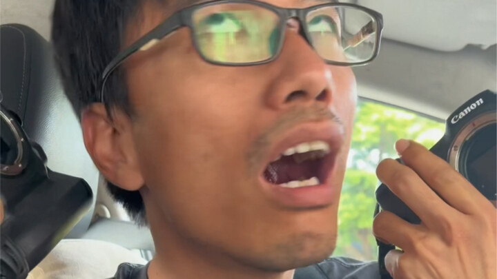 Lebih baik membeli kamera mirrorless atau DSLR?