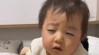 起床困难户小男孩 每天早上都有社畜一样的沧桑感