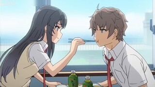 Mai-senpai: ฉันให้จูบแรกกับคุณแล้ว แต่เธอไม่รับรู้ด้วยซ้ำ ไอ้สารเลว!