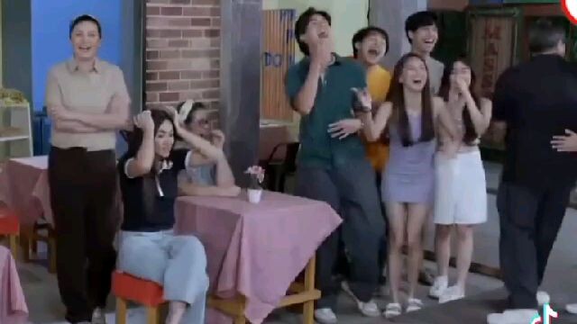 ASHDRES nyo layag na layag✨