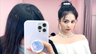 On how good Bai Lu's best friend and assistant is at filming her live