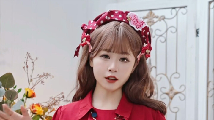 Chiếc váy ngắn cá tính mang đậm phong cách ngọt ngào kiểu Mỹ~