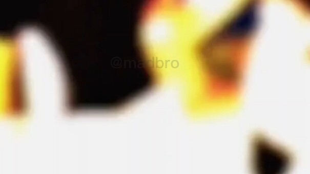 Miệng thì cứng nhưng tay thì mềm