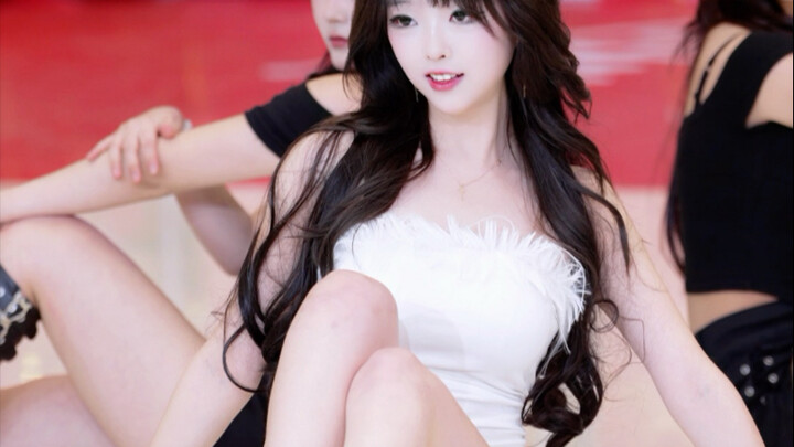 เมก้าเรด โรดโชว์ เคป็อป ฮย็อนอา