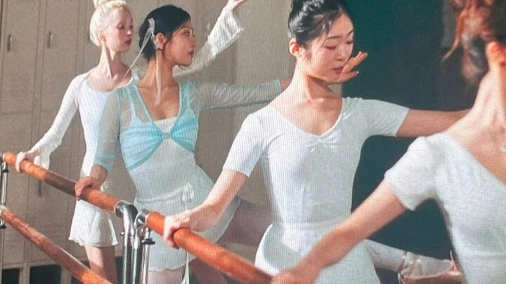 ฟั่นหนิงกับอี้จั๋วเหนื่อยสุดๆ ไปเลย... (แต่ยังไงก็ขอบคุณที่รักเธอ)