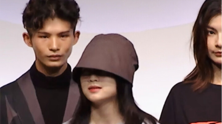 The designer is so shy! Haha!