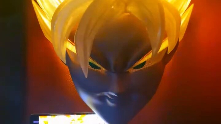 About the luminous cosplay props I made