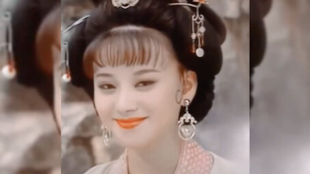 No wonder sekarang orang sudah enggak pakai bunga di rambut atau mahkota lagi—ternyata bentuk wajah 