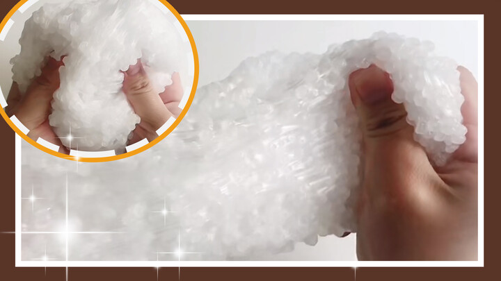 ดูสิ! ข้าวก้อนนี้ยืดเป็นเส้นได้ด้วย! เหมาะจะช่วยการนอนหลับ!