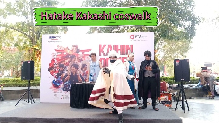 Hatake Kakashi Coswalk