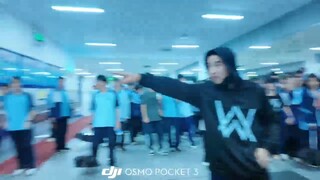真假家豪惊现食堂pk 谁才是赢家