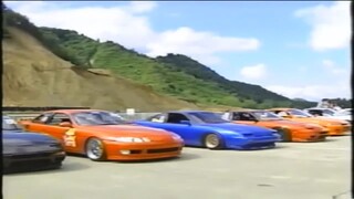Drifting in the 90s Japan クールなスタイル