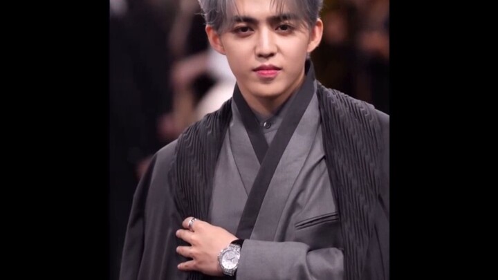 250506 ซีแอลวัน ชเวซึงชอล S.COUPS BOSS เมตกาล่า ศูนย์สถานี