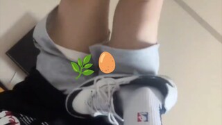 你直不直我还能不知道 跟我装 （室友想火🔥）