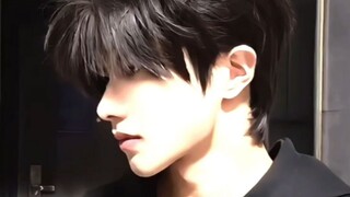 [Nhìn kỹ và đừng chớp mắt] "Thật ra, con trai muốn đẹp trai thì rất dễ. Muốn học không? Tôi sẽ dạy c