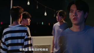 Vee Mark两版对比 /Mark喜欢的类型果然是小可爱那种